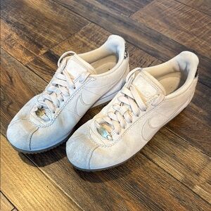 Nike x ALC limited edition cream Cortez size 6.5 Womens